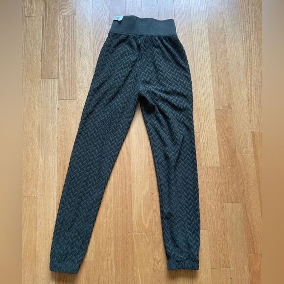 Nike Black and Gray Track Pants - Picture 5 of 12